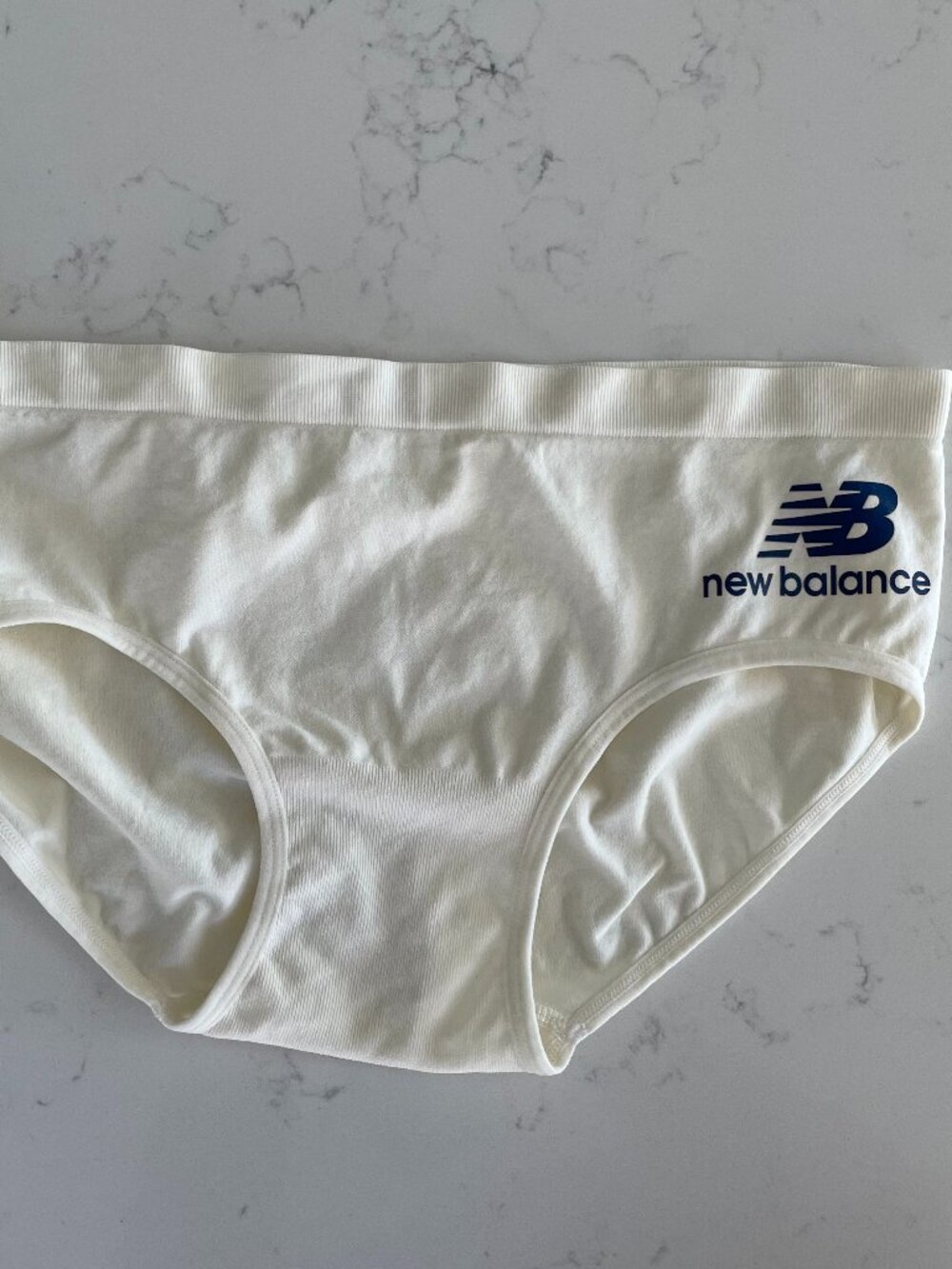 New Balance Athletic Performance Seamless Bikini Panties Cream Blue Branding L
